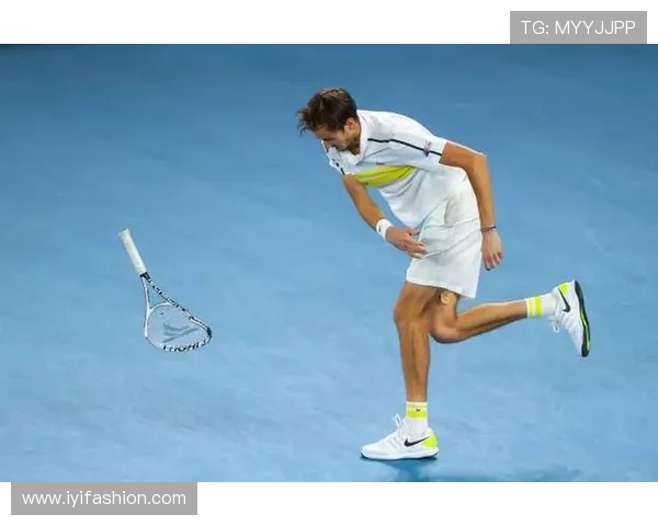 梅总双蛋失控摔拍被罚五万 梅总双蛋失控摔拍被罚五万